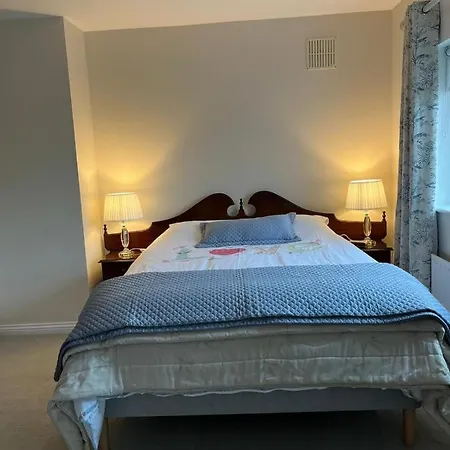 Bed & Breakfast The Wave Galway